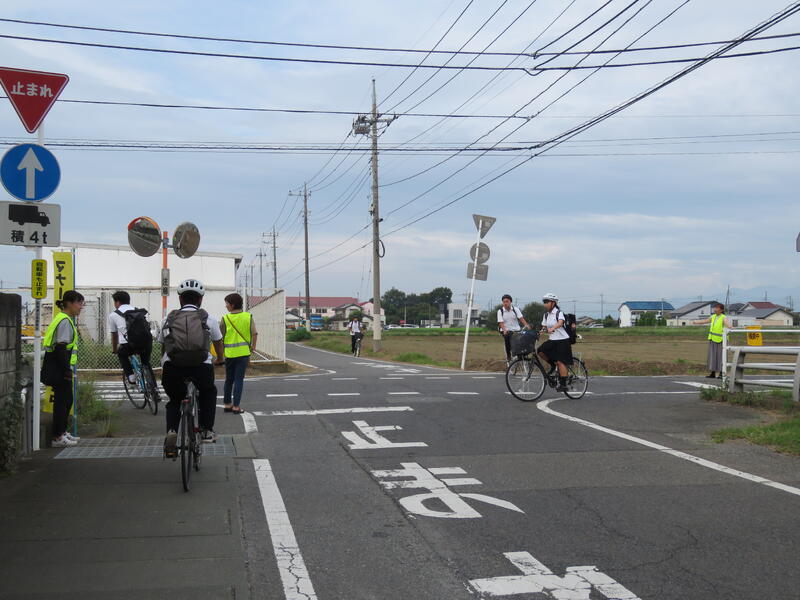 体育館北西交差点